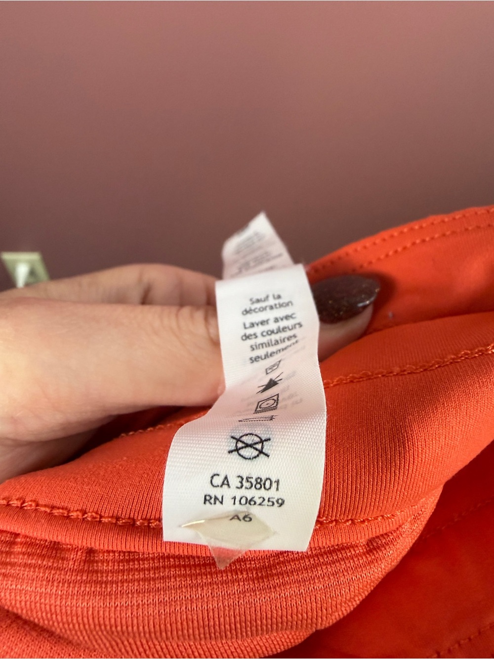 Lululemon Tracker Short in bright orange size 6 4 inch inseam - Picture 8 of 10